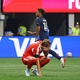 Paris Saint-Germain derruba pressão do Bayern e desmente imbatível da Copa