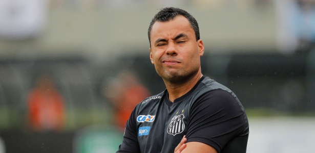 Jair Ventura pretende ficar no Santos por muitos anos - Daniel Vorley/AGIF