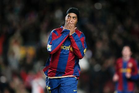 Ronaldinho Gaúcho, em atuação pelo Barcelona