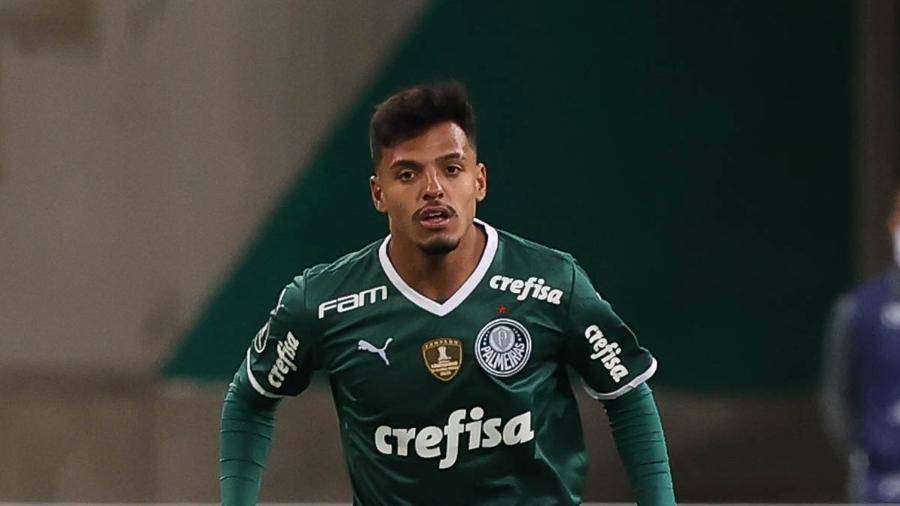 Gabriel Menino em ação pelo Palmeiras na partida contra o Emelec-EQU - Cesar Greco