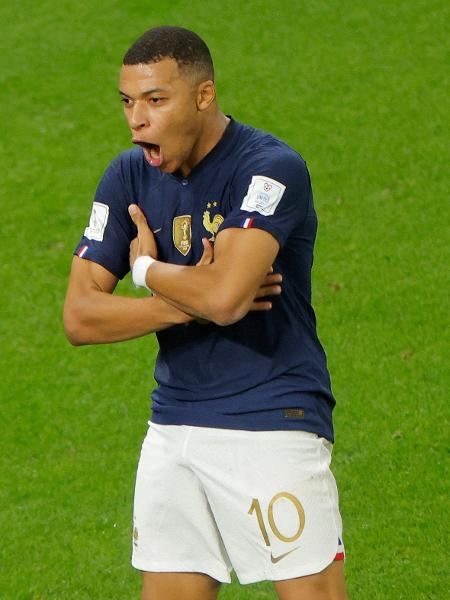 Kylian Mbappé comemora gol feito sobre a Polônia na Copa do Qatar - Odd ANDERSEN / AFP