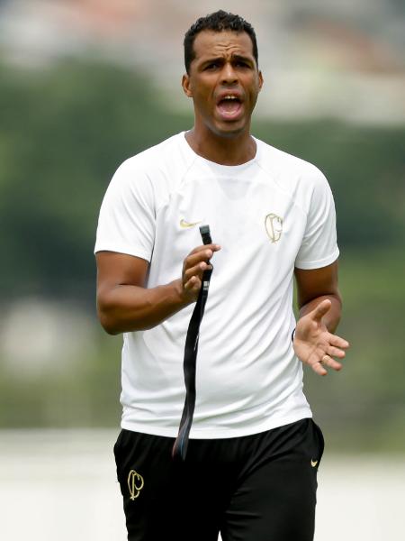 Fernando Lázaro comanda treino do Corinthians antes das quartas do Paulistão 2023 - Rodrigo Coca/Agência Corinthians