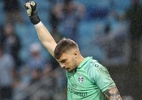 Grêmio anuncia renovação com o goleiro Gabriel Grando até 2026