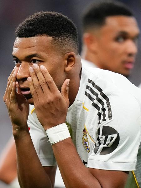 Mbappé comemora gol marcado pelo Real Madrid Mbappé comemora gol marcado pelo Real Madrid