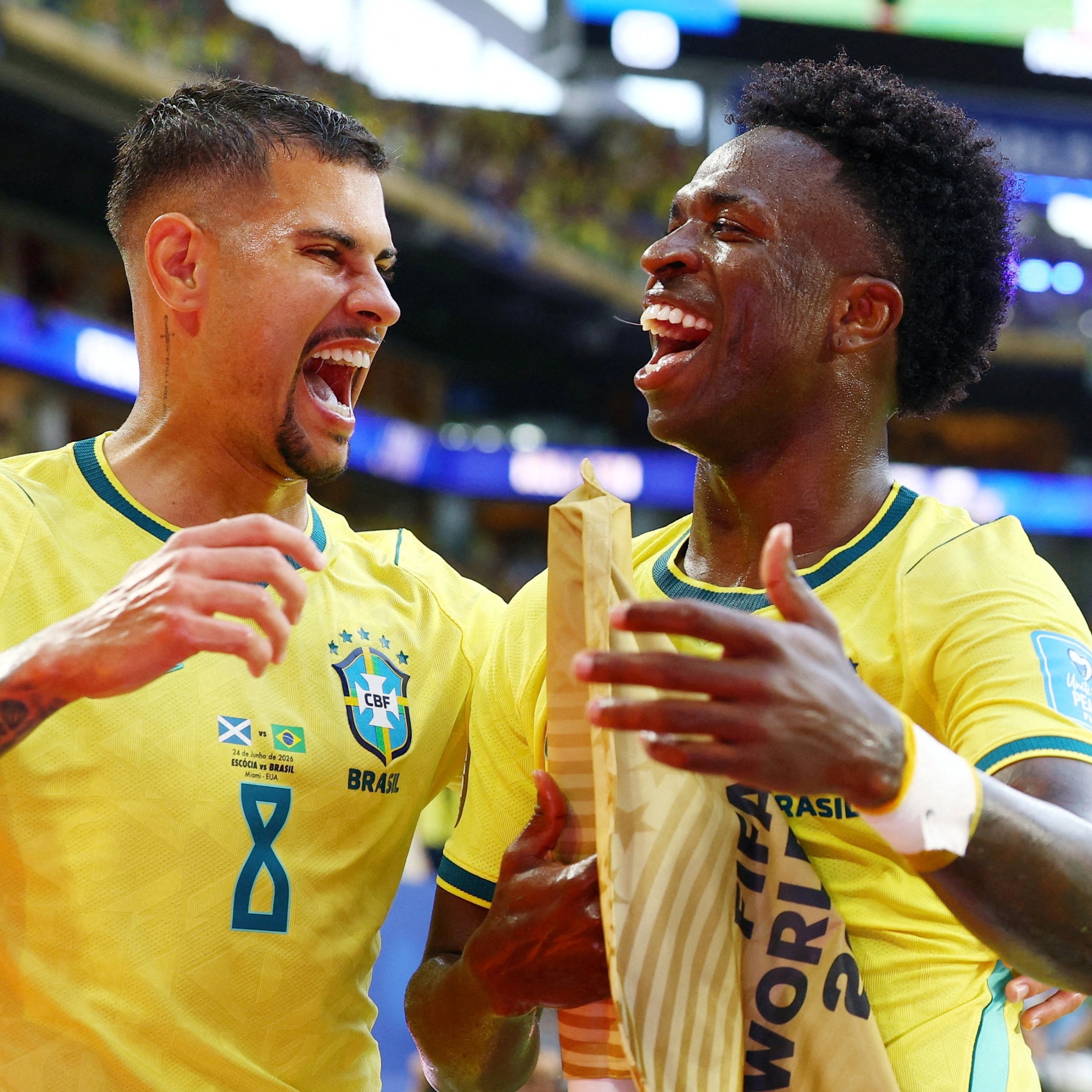 Brasil bate Escócia na estreia de Neymar na Copa e passa em primeiro