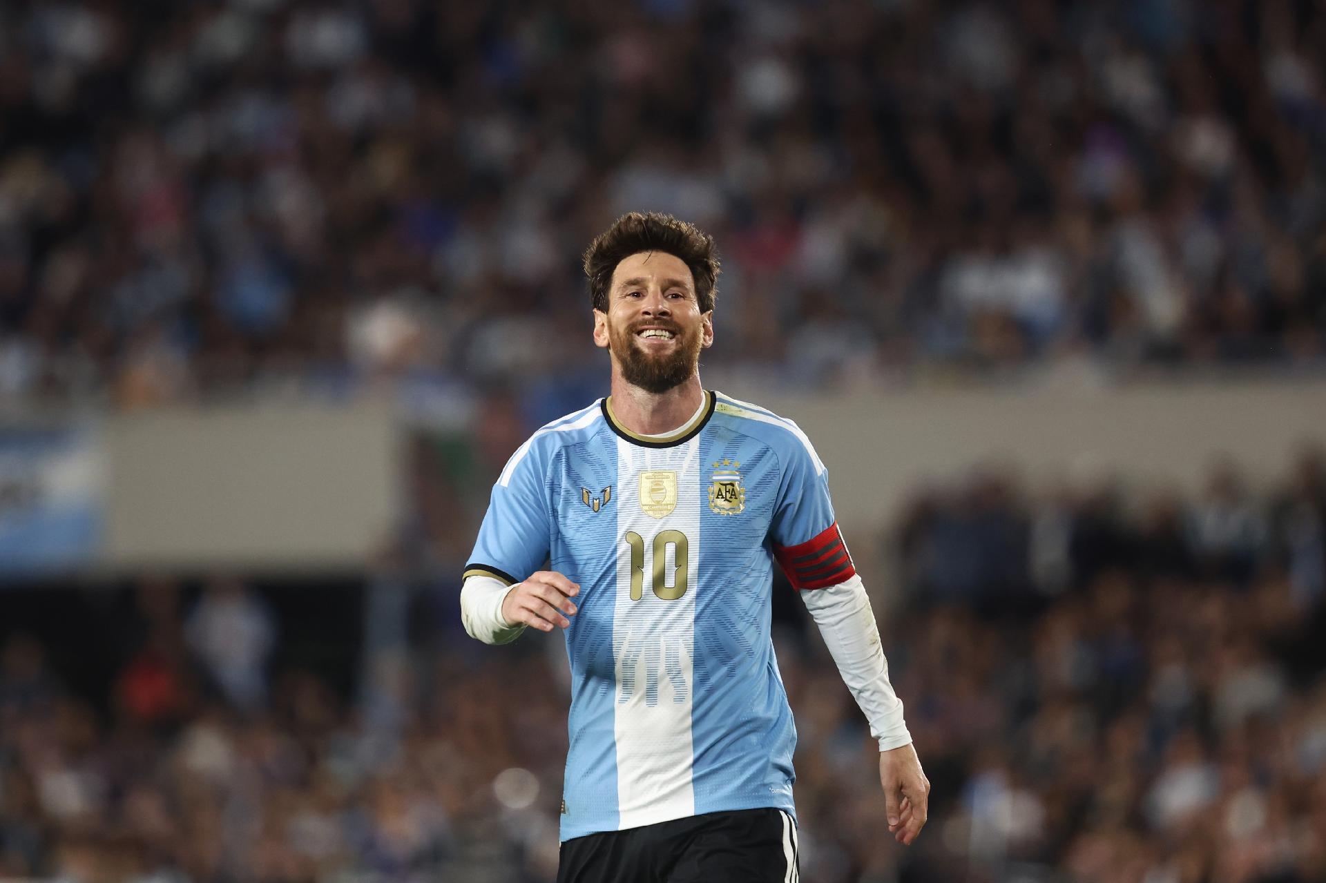 Lionel Messi em ação durante partida contra Benim, sua despedida da seleção argentina - undefined
