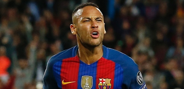 Neymar está entre os 30 indicados ao prêmio Bola de Ouro - Albert Gea/Reuters