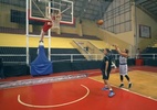 Galvão joga basquete e anda a cavalo com Hortência no Esporte Espetacular