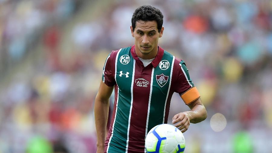 Paulo Henrique Ganso em ação durante jogo contra o CSA; meia vem sendo criticado no Fluminense - Thiago Ribeiro/AGIF