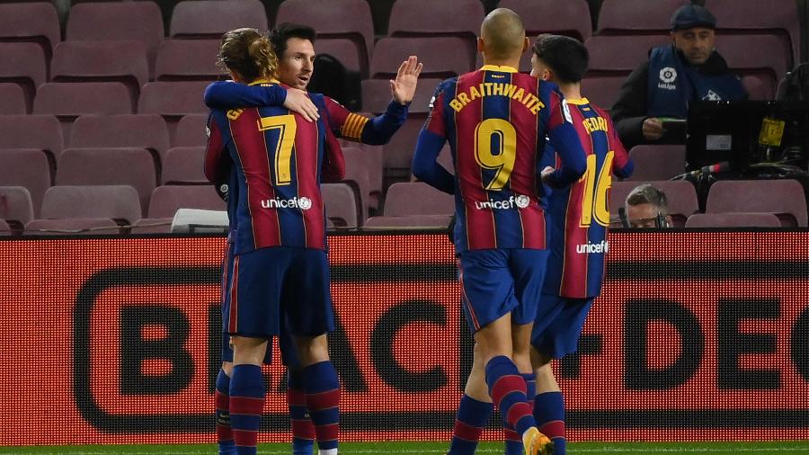 Messi comemora gol do Barcelona contra o Levante - LLUIS GENE / AFP