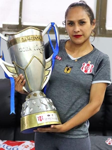 Jenny Montaño, presidente que levou o Independiente Petrolero à primeira divisão, ao título e à Libertadores - Divulgação/Independiente Petrolero