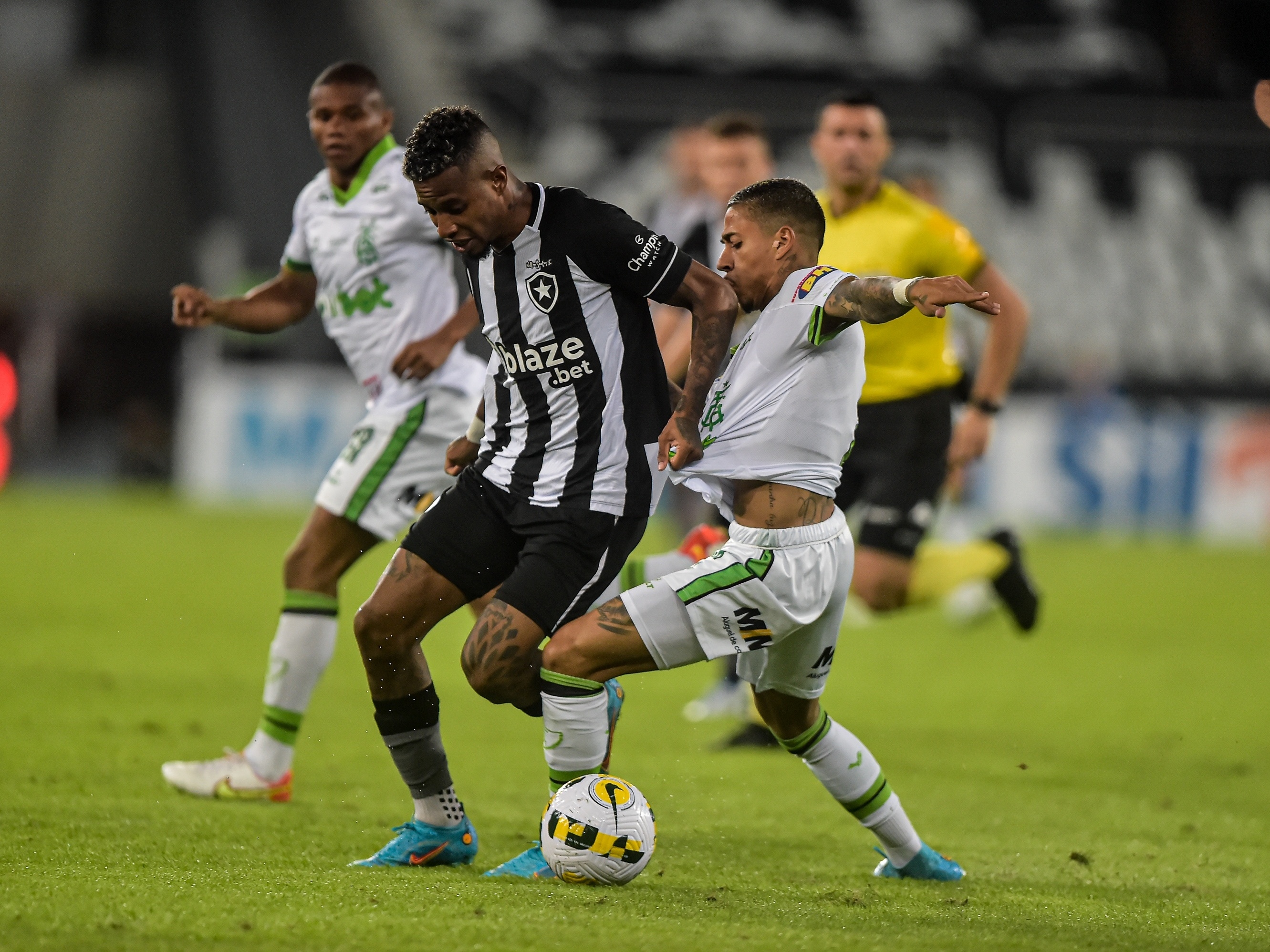 Bahia x América-MG: onde assistir ao vivo, horário, desfalques e escalações  do jogo pelo Brasileirão - Lance!