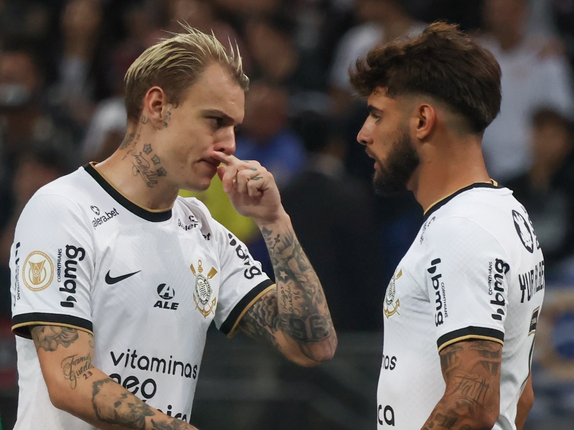 Trio ex-Corinthians está entre os dez brasileiros mais valiosos da