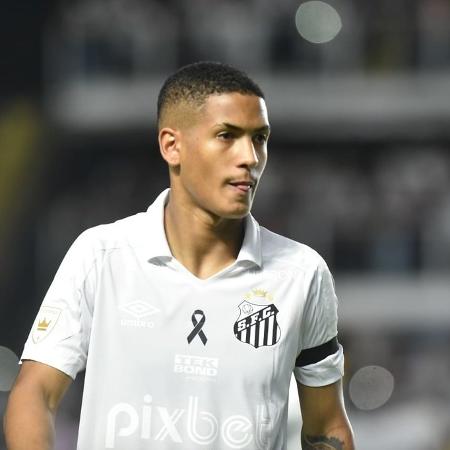 Ângelo, do Santos, em ação contra o Mirassol, pelo Paulistão 2023 - Ivan Storti/Santos FC