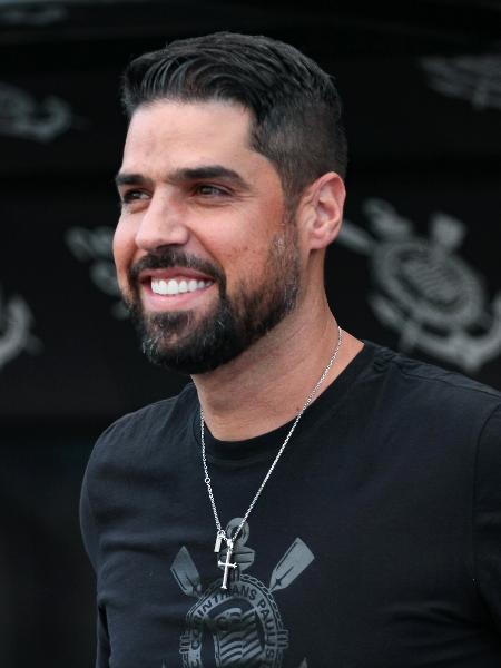 António Oliveira, técnico do Corinthians, se mostrou orgulhoso com sua equipe no empate com o Palmeiras