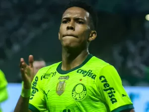 Estêvão desequilibra, Palmeiras vence o Bahia e cola no líder Flamengo