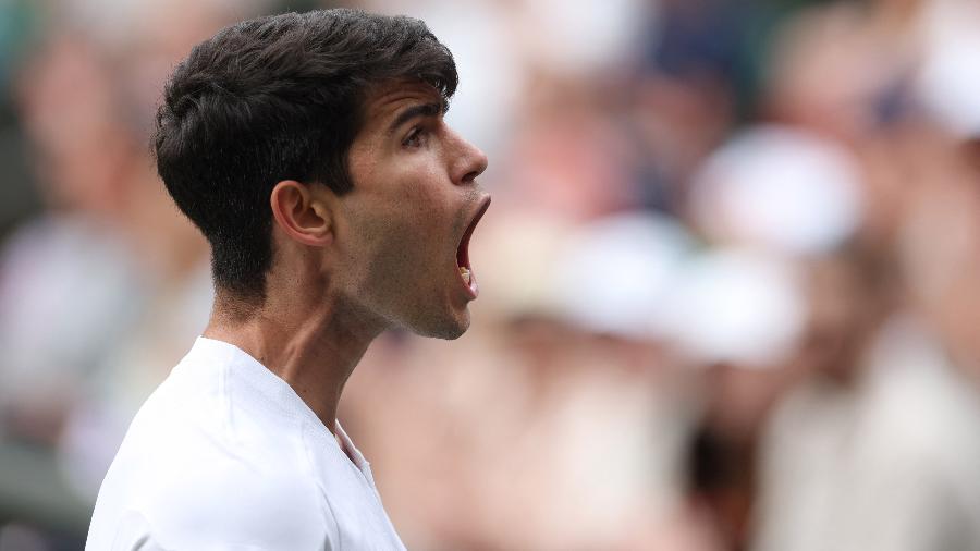 Carlos Alcaraz nas semifinais de Wimbledon em 2024