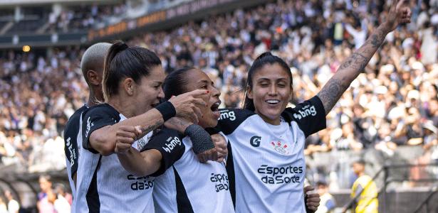Corinthians mantém hegemonia no feminino e alcança masculino em 7 anos