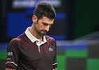 Djokovic sente cansaço e é eliminado em estreia no Masters 1000 de Xangai - HECTOR RETAMAL / AFP