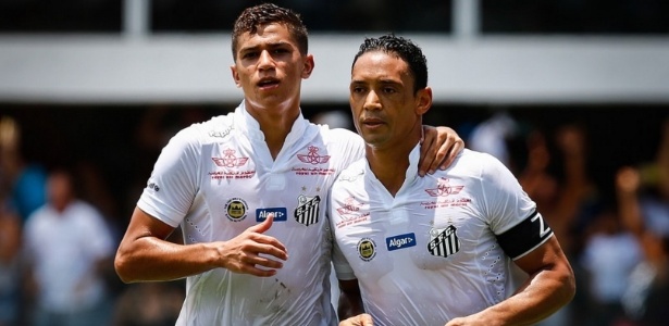 Atacante conta que acerto com chineses seria bom para todos, mas diz que assunto "já é passado" - Ricardo Saibun/Santos FC