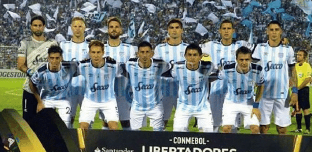 Na foto, time atual do Atlético Tucumán: antiga equipe da cidade já uniu Palmeiras e Corinthians - Reprodução/Twitter