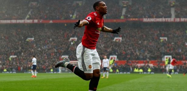 Martial comemora gol para o United contra o Tottenham - Jason Cairnduff/Reuters