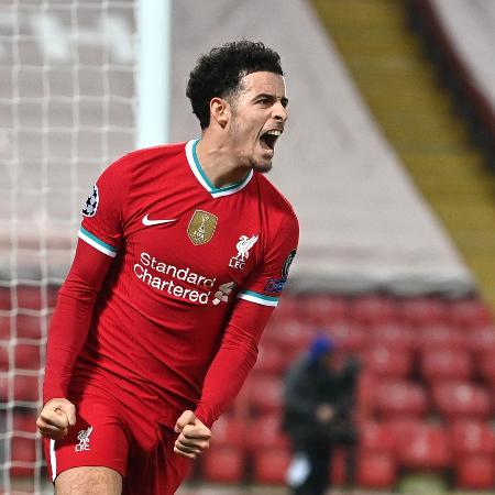 Curtis Jones comemora gol do Liverpool contra o Ajax, pela Liga dos Campeões - PA Images via Getty Images