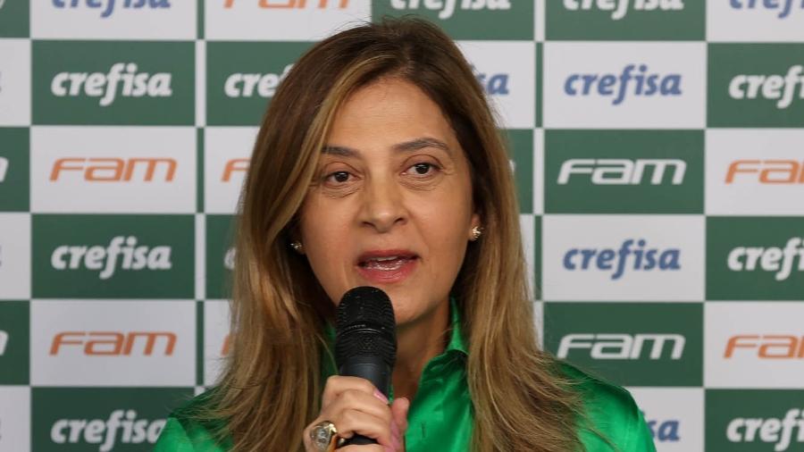 Leila Pereira, presidente do Palmeiras, durante apresentações de Merentiel e Flaco López - Cesar Greco