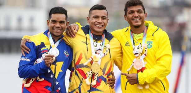 Isaquias Queiroz conquistou o bronze na canoagem velocidade dos Jogos Sul-Americanos