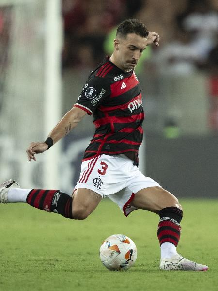 Leo Ortiz, do Flamengo, no jogo contra o Palestino, pela Libertadores
