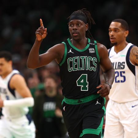 Jrue Holiday, jogador do Boston Celtics, durante partida contra o Dallas Mavericks na final da NBA