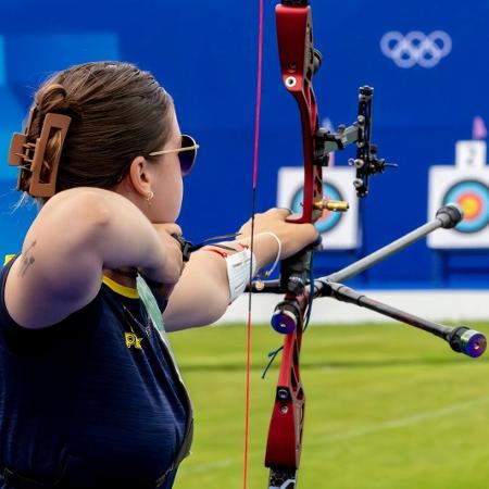 Ana Luiza Caetano se classificou em 19º no ranqueamento do tiro com arco feminino nas Olimpíadas de Paris