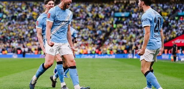 Manchester City se classifica para a final da FA Cup com virada emocionante