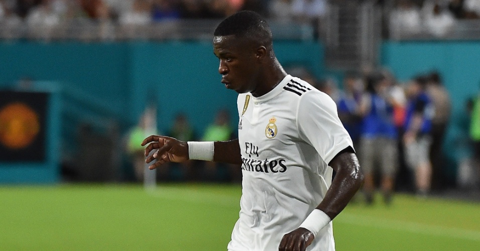 Vinicius Jr tem estreia discreta em vitória do time B do 