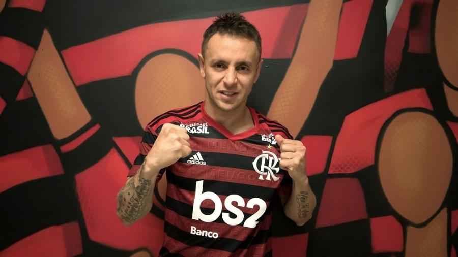 O lateral do Flamengo, Rafinha, postou hoje em seu Instagram uma homenagem ao técnico Jorge Jesus - Divulgação/Flamengo