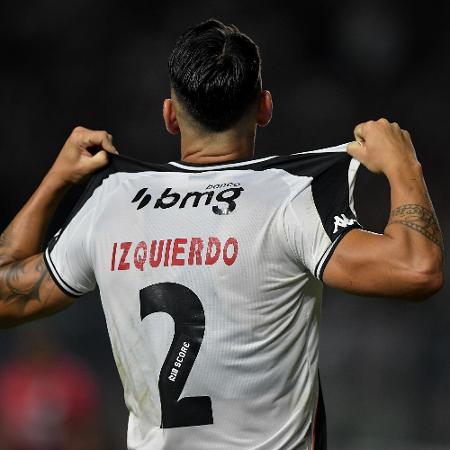 Pumita Rodríguez comemorou gol em Vasco x Athletico pela Copa do Brasil com homenagem a Izquierdo - Thiago Ribeiro/AGIF