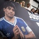 Morte de Maradona: 'N&atilde;o havia desfibrilador, ventilador, nada', diz m&eacute;dico