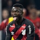Athletico Paranaense e Kevin Viveros est&atilde;o mais relevantes do que Neymar