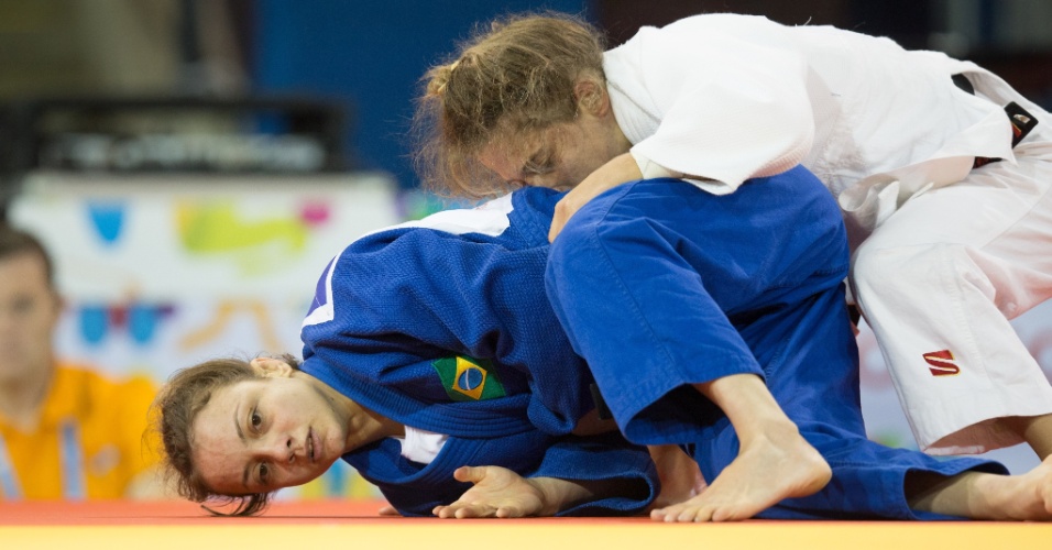 Nathália Brígida perde luta contra a argentina Pareto, no judô, durante os Jogos Pan-Americanos de Toronto