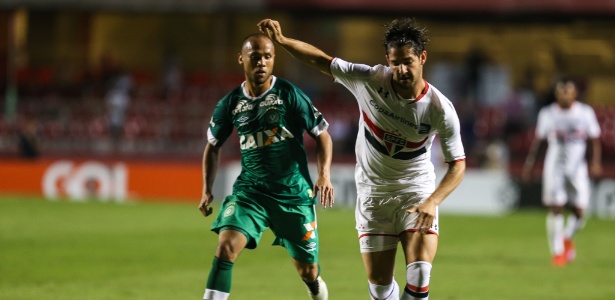 Vender Alexandre Pato é obsessão para o Corinthians na virada do ano - Julia Chequer/Folhapress