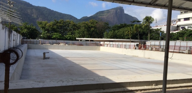 Após obras, espaço na Gávea está pronto para receber a nova piscina do Flamengo - Pedro Ivo Almeida/UOL