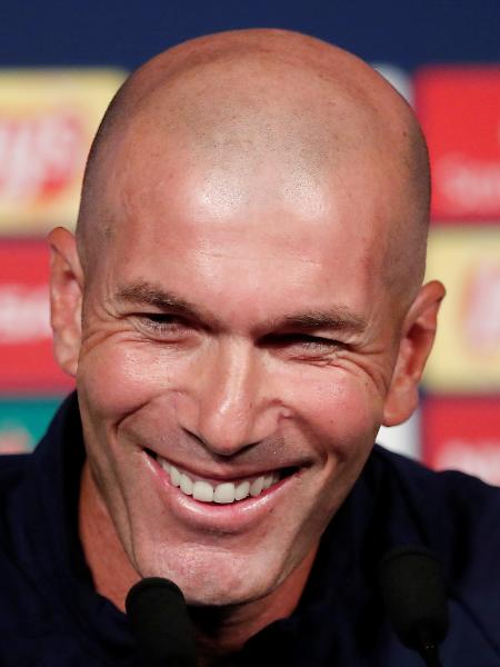 Zidane, durante entrevista coletiva pelo Real Madrid - REUTERS/Benoit Tessier