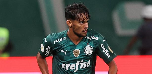 Gustavo Scarpa, durante Palmeiras X Sport, em outubro de 2021 