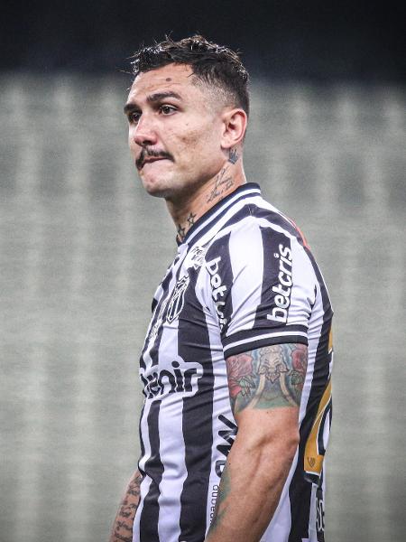 Vina, do Ceará, está na mira do Grêmio - Lucas Emanuel/AGIF