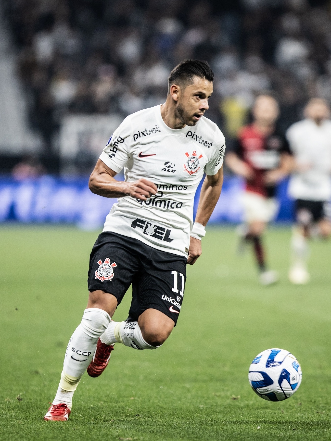 SÃO PAULO, SP - 02.05.2018: CORINTHIANS X INDEPENDIENTE - Silvio Romero do  Independiente is playing for Corinthians FC during a match between  Corinthians and Club Atlético Independiente (Argentina), which is valid for