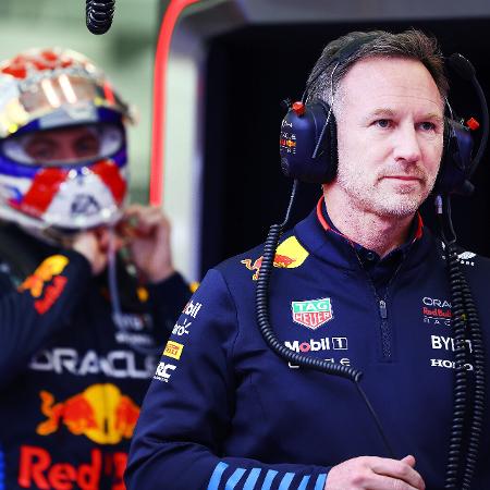 Christian Horner (à frente), chefe da Red Bull