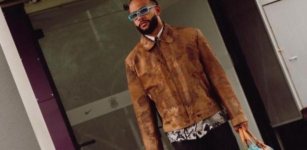 Fagner critica atuação de Memphis Depay no Corinthians: 