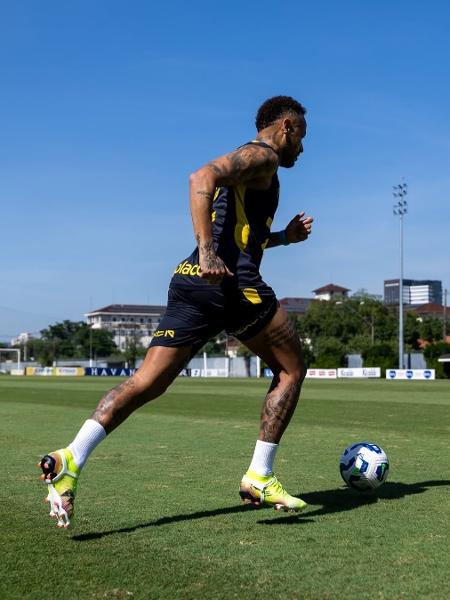 Neymar, em treino do Santos - Reprodução/Instagram