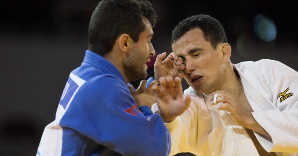 Felipe Kitadai vence sua primeira luta contra Futtinico, nos Jogos Pan-Americanos de Toronto