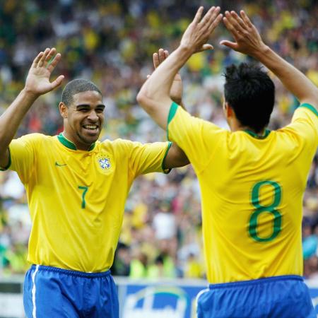 Robinho, Adriano, Kaká e Ronaldinho Gaúcho em 2006 - AFP/A.Scorza, AP/M.Probst, AP/S.Izquierdo, AFP/J.MacDougall